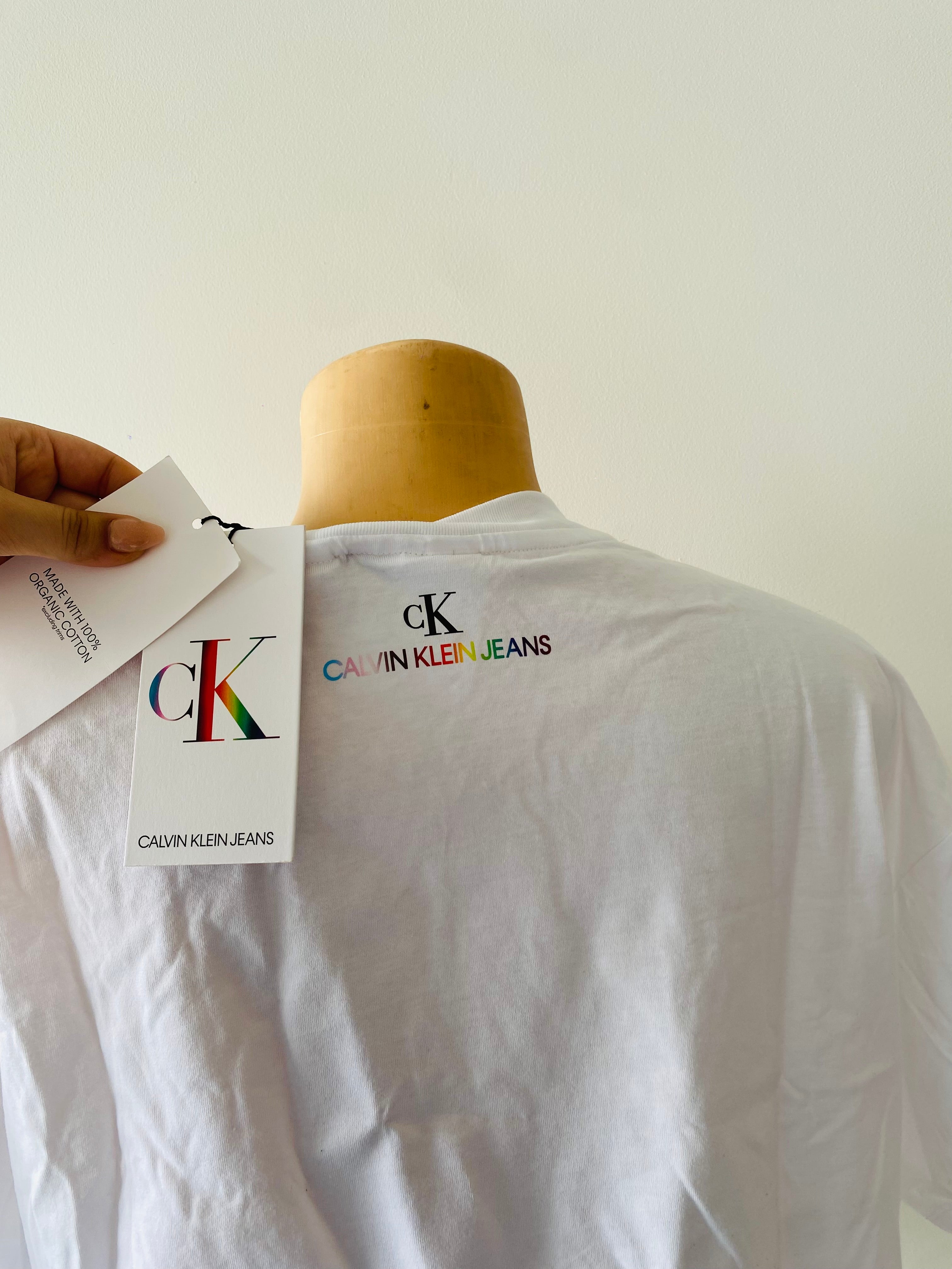 Polera Calvin Klein