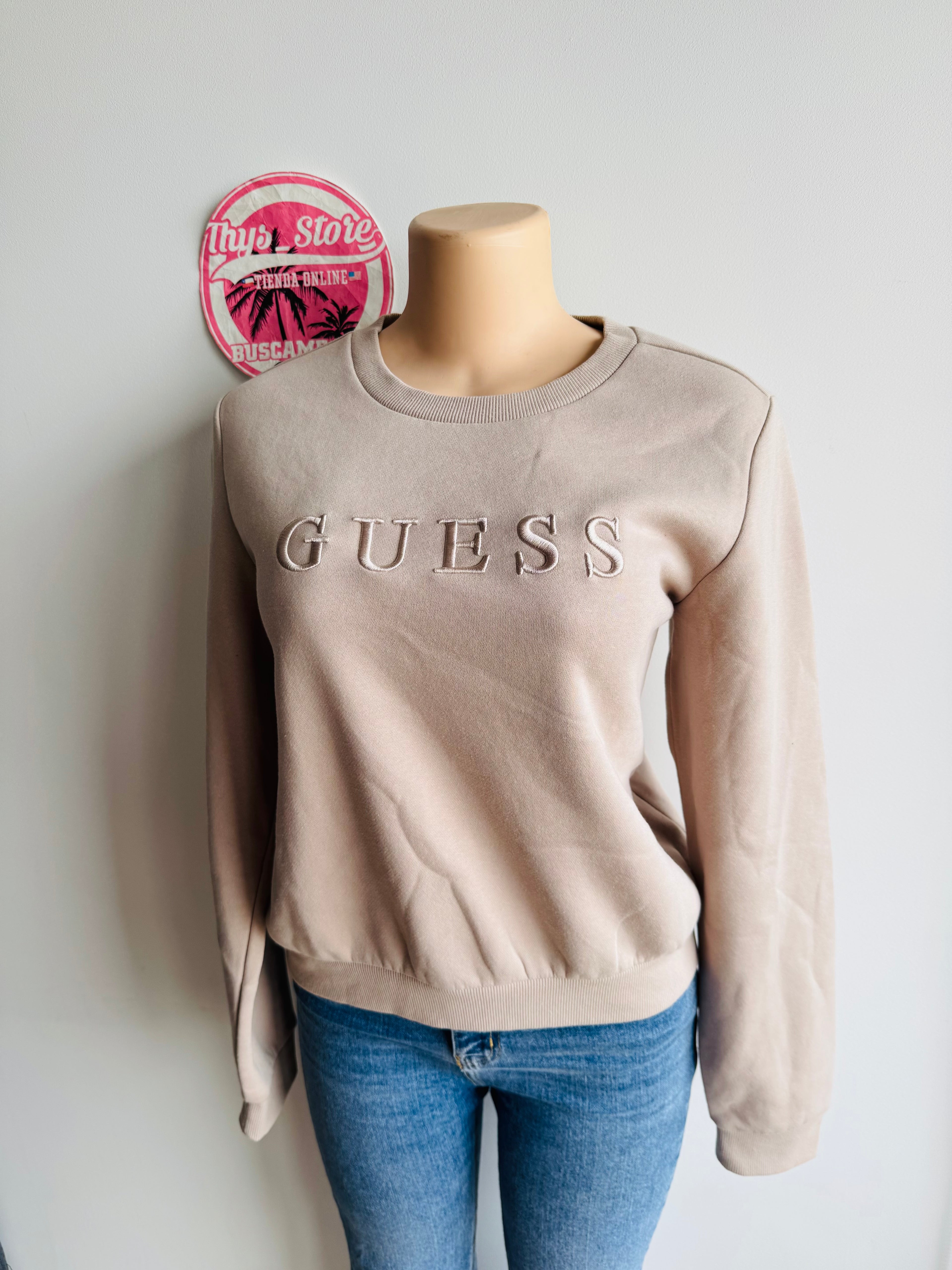 Poleron Guess