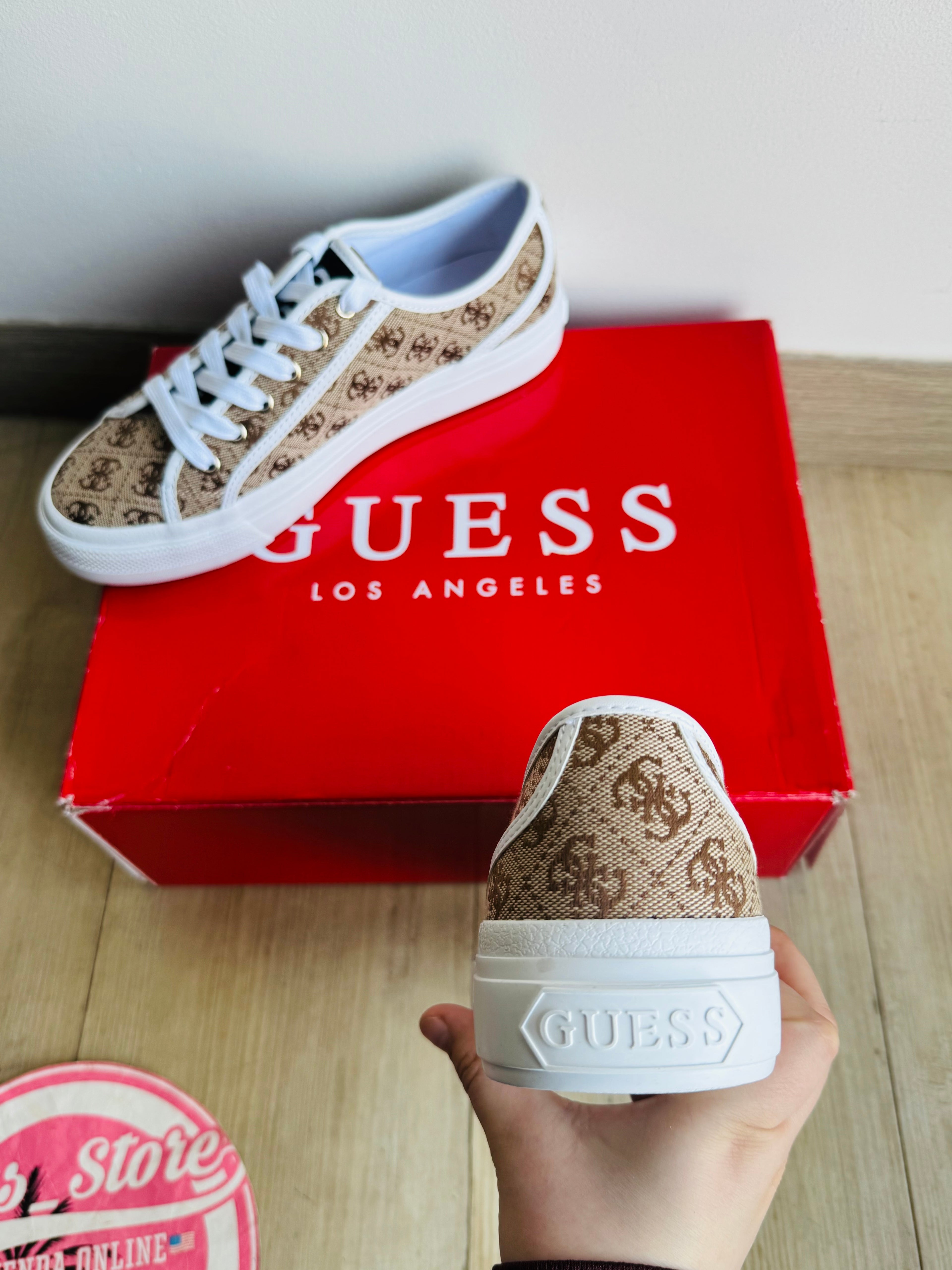 Zapatillas Guess