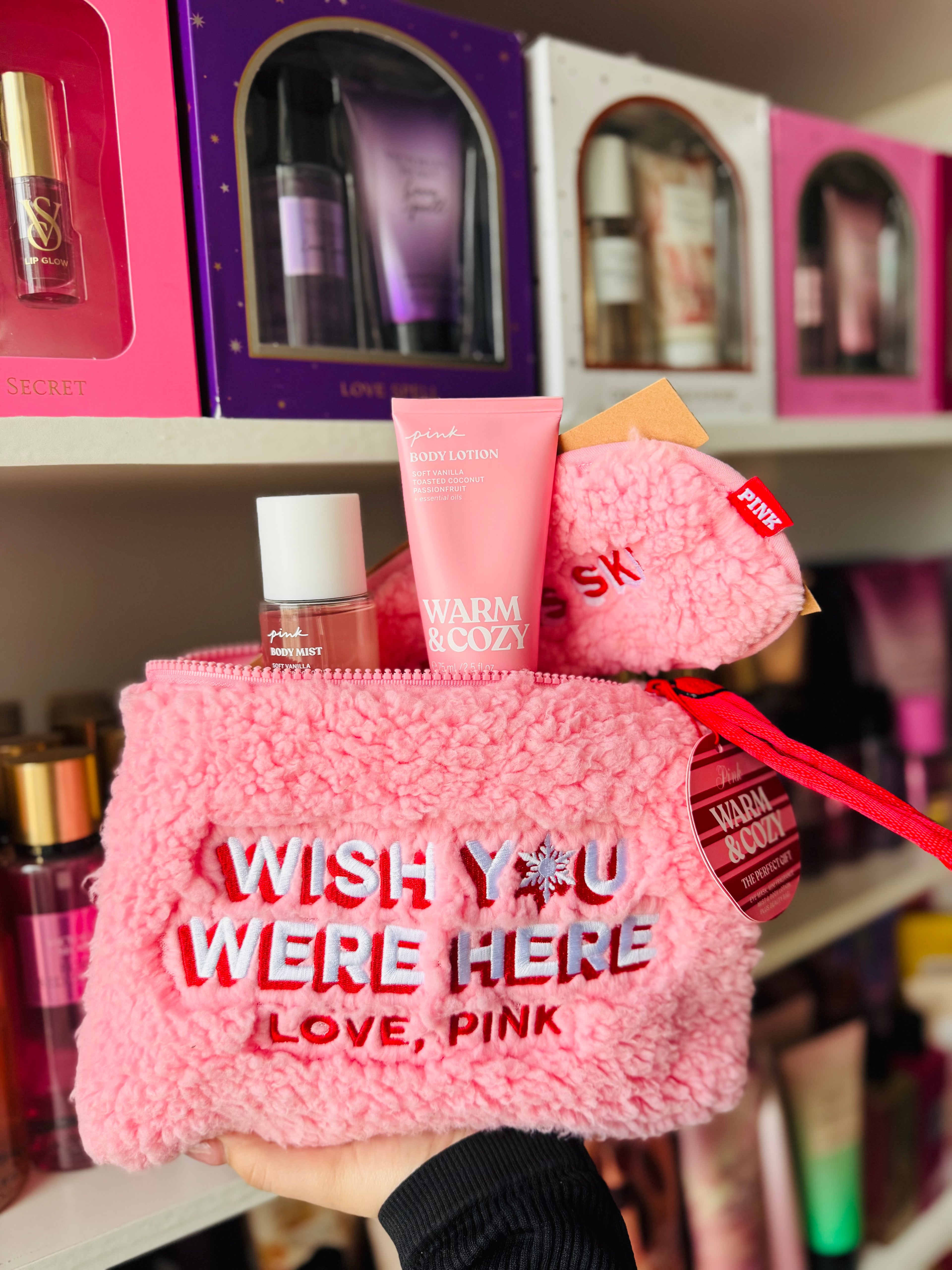 Estuche Pink Fragancia+Loción+antifaz para dormir