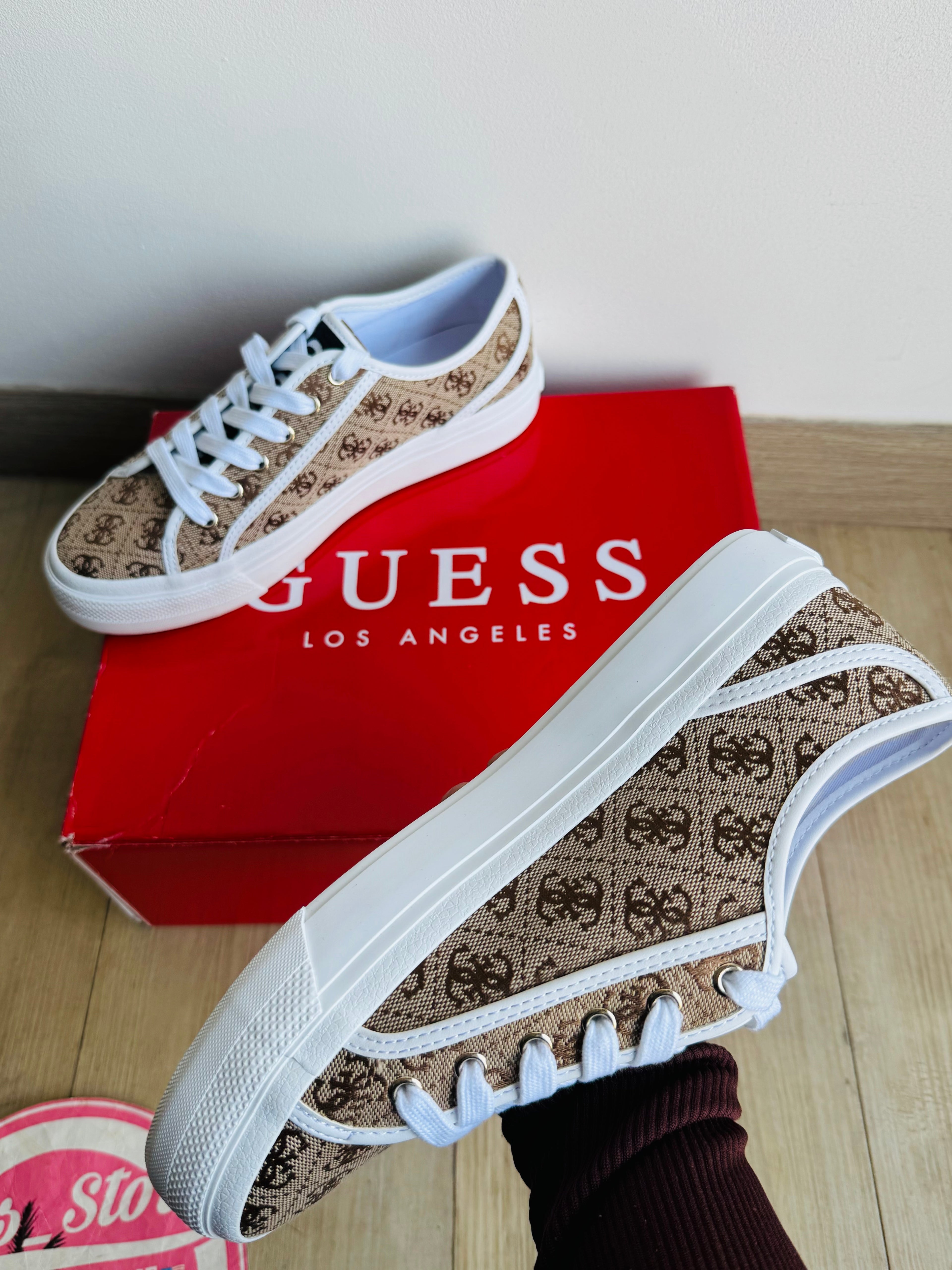 Zapatillas Guess