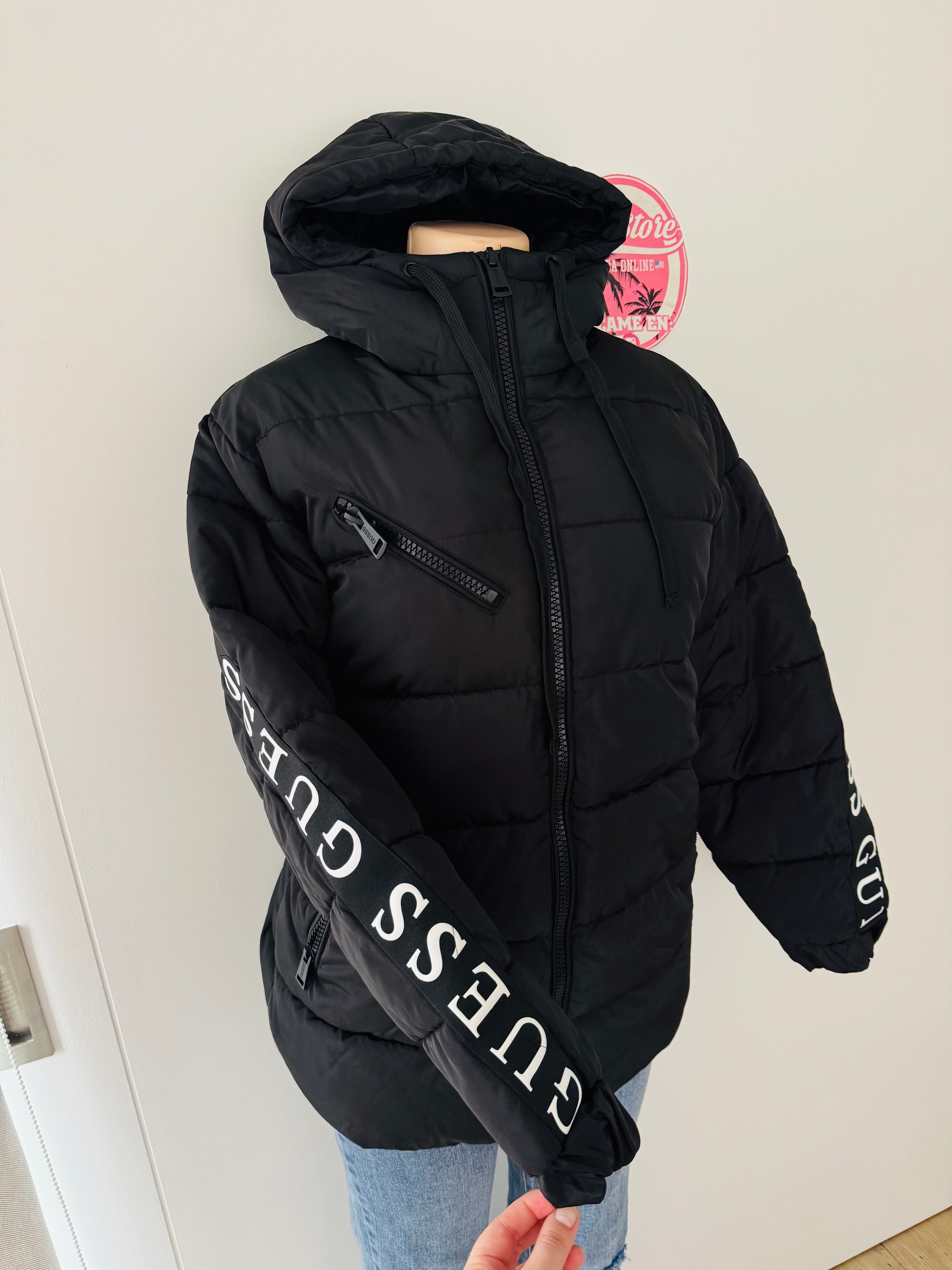 Parca Guess